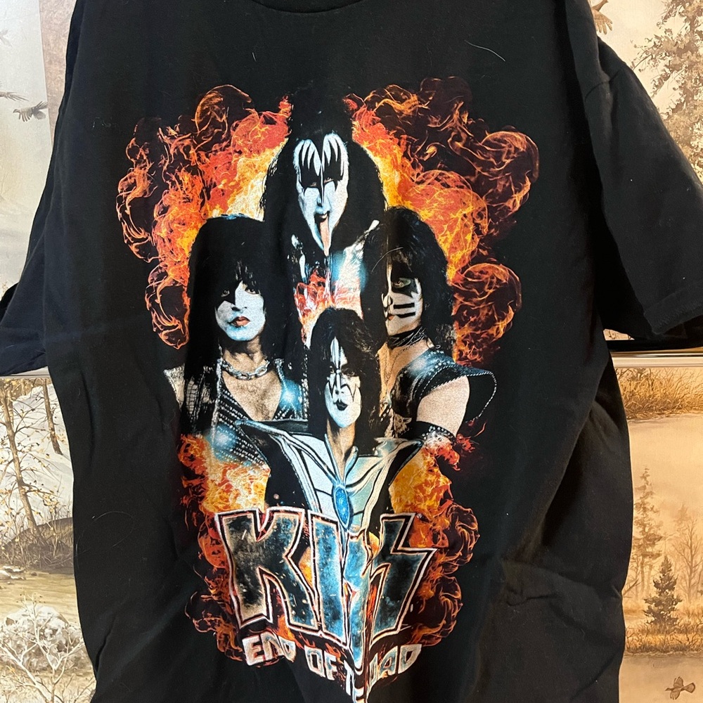 Black KISS Band Graphic T-Shirt